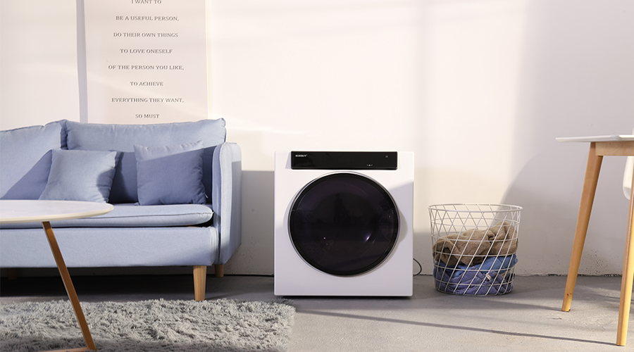 羽絨服，到底該不該用滾筒干衣機(jī)進(jìn)行烘干？