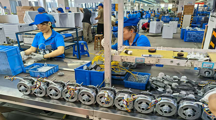 選擇靈活定制的合作伙伴，而非僅僅是制造商