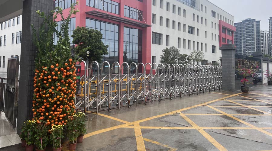 大展宏“兔”！金環(huán)電器布置裝飾迎新春！開(kāi)新局！