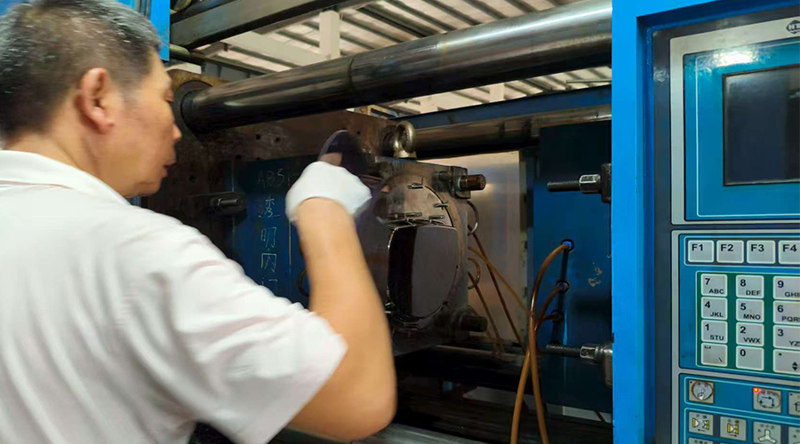 品質(zhì)鑄就信賴，服務(wù)成就卓越