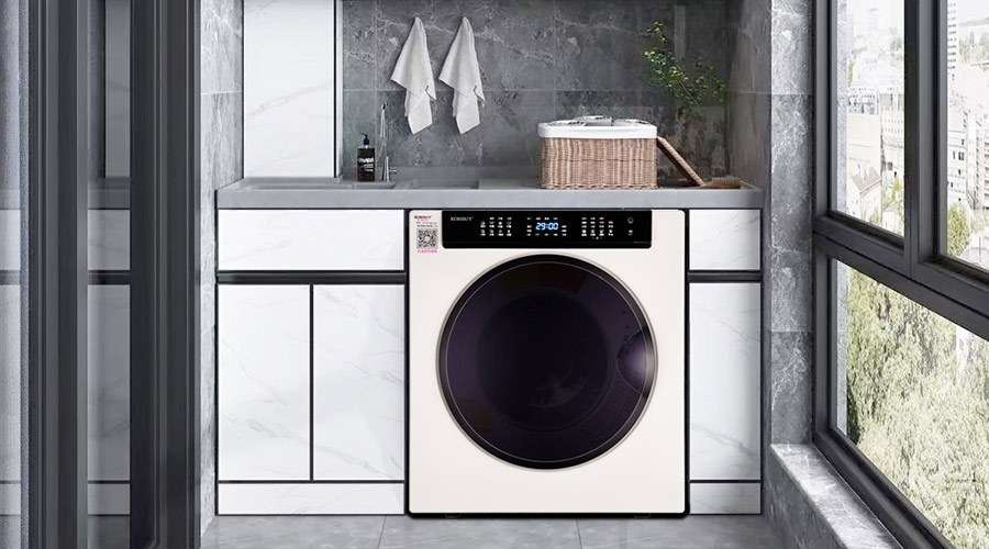 陽臺(tái)改成休閑區(qū)，但如何曬衣服？衣物護(hù)理機(jī)廠家來解答